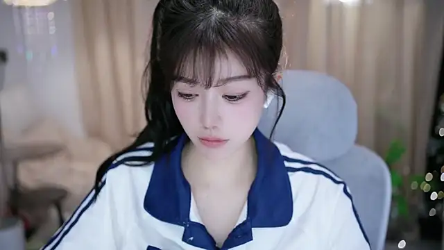 Fortune2Me online show from February 25, 6:13 am