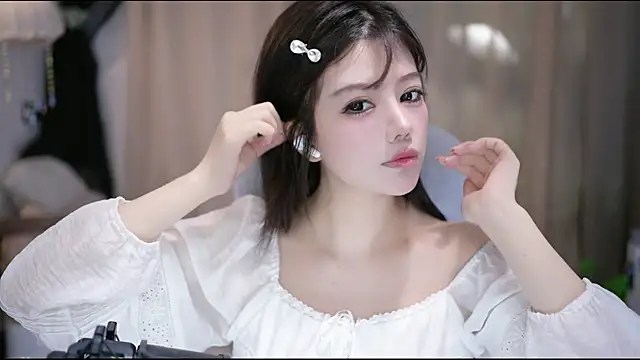 Fortune2Me online show from April 12, 5:00 am