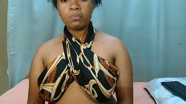 Snapshot of AfricanPopi chatting on September 10, 8:08 pm AfricanPopi online show from September 10, 8:08 pm