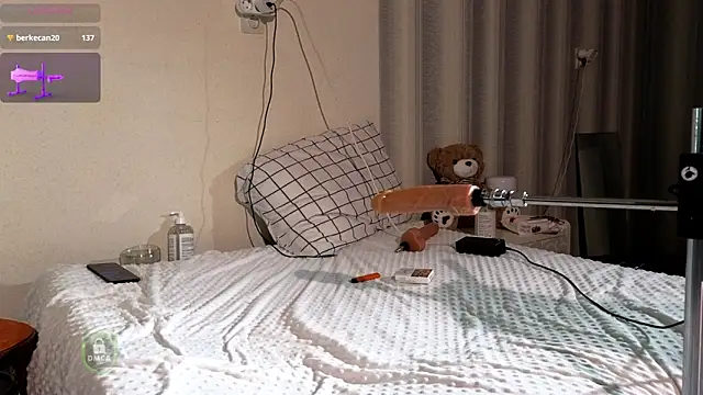 space danger online show from March 5, 9:00 pm