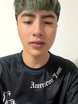 Snapshot of AlexanderCollman chatting on November 25, 2:50 pm AlexanderCollman online show from November 25, 2:50 pm