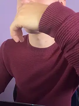 Snapshot of AlexanderCollman chatting on November 7, 2:10 pm AlexanderCollman online show from November 7, 2:10 pm