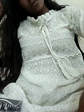 Alia-00 online show from September 29, 3:57 am