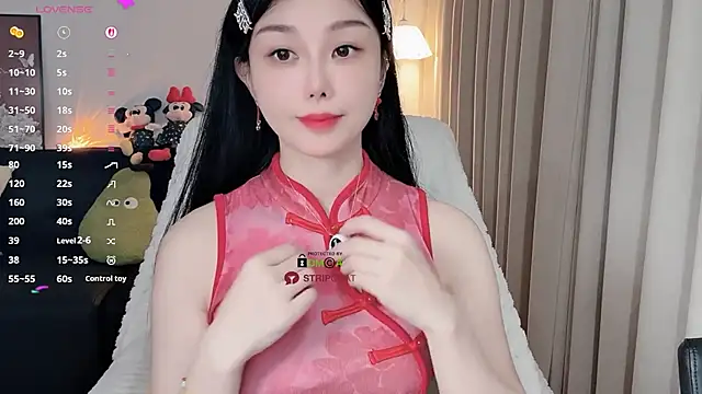 Xiatian520  online show from February 16, 1:10 pm