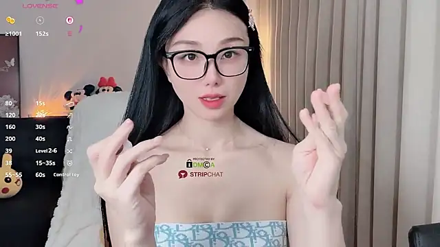 Xiatian520  online show from February 11, 6:57 am