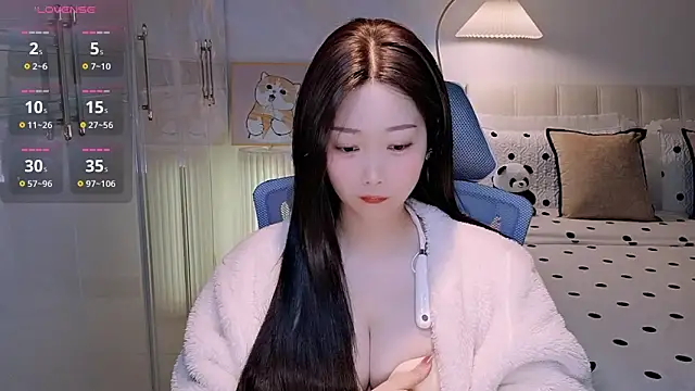 Xiaotantan-99 online show from February 5, 7:32 pm