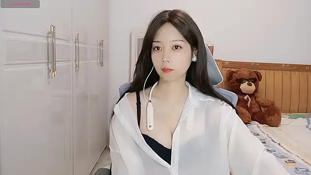 Snapshot of Xiaotantan-99 chatting on September 24, 5:30 pm Xiaotantan-99 online show from September 24, 5:30 pm