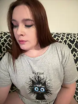 Snapshot of Sweet_lollipop25 chatting on February 5, 9:54 pm Sweet lollipop25 online show from February 5, 9:54 pm