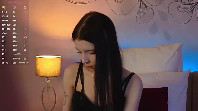 Angel  Rosse online show from April 19, 11:33 am