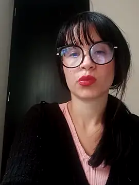 Dana Rise online show from February 17, 4:48 pm