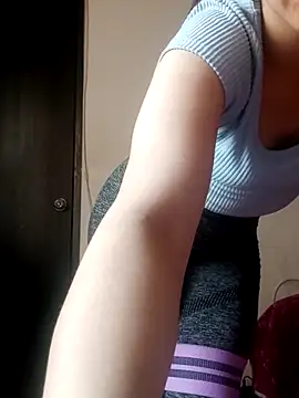 Dana Rise online show from May 11, 4:04 pm