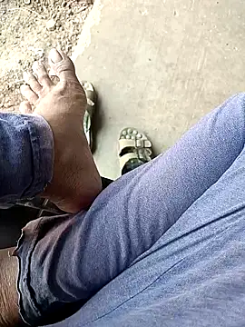 fyyipp0pp online show from March 25, 8:46 am