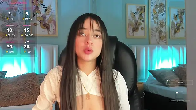 TifannyWolf  online show from November 13, 10:57 pm