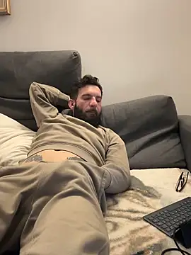 Michel huge online show from April 10, 7:10 pm