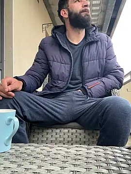 Michel huge online show from April 10, 7:04 am