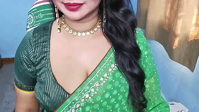 QUEEN SAKHI- online show from February 5, 7:48 am