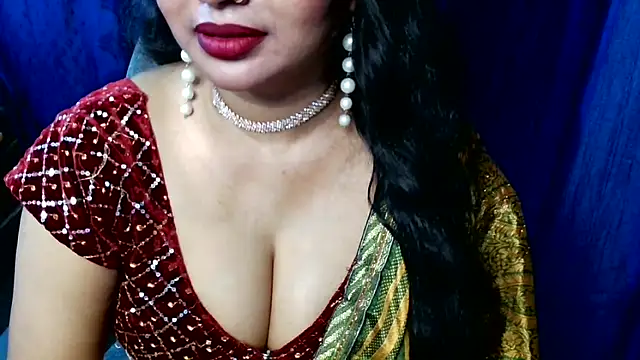 QUEEN SAKHI- online show from April 9, 4:35 pm