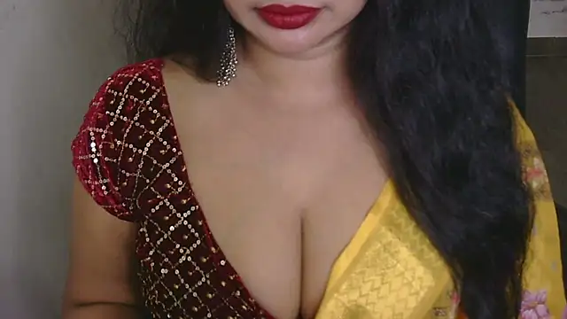 Snapshot of QUEEN_SAKHI- chatting on October 19, 9:01 am QUEEN SAKHI- online show from October 19, 9:01 am