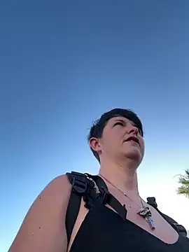 backdoorgalore4you online show from December 15, 9:04 am