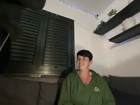 backdoorgalore4you online show from January 5, 9:51 pm