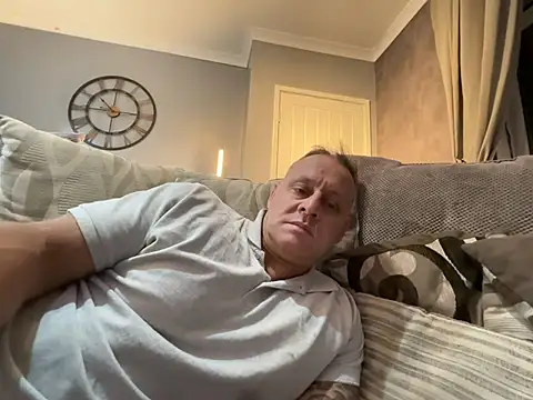 backdoorgalore4you online show from February 16, 10:18 pm