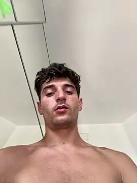 Thelouniost334    online show from September 14, 1:22 pm