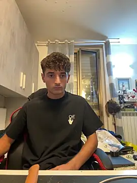 Thelouniost334    online show from September 10, 6:40 pm