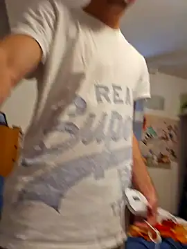 Thelouniost334    online show from September 26, 10:00 am