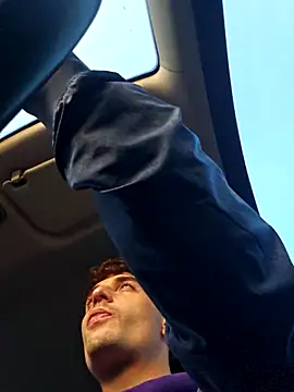 Thelouniost334    online show from October 22, 3:55 pm