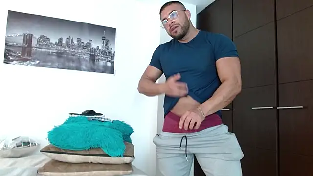 AntonyDAngelo25 online show from October 6, 9:26 pm