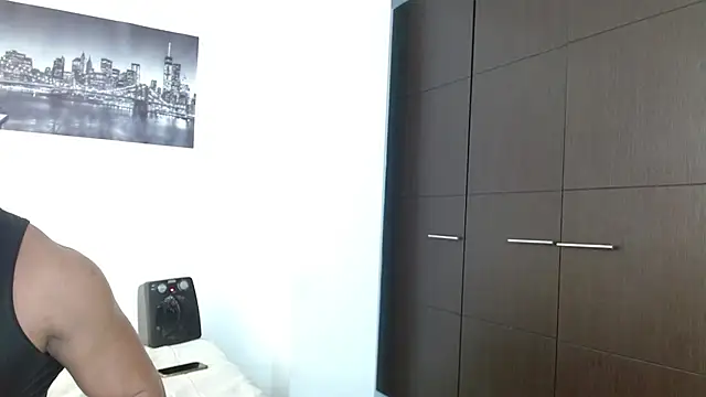 AntonyDAngelo25 online show from October 24, 6:40 pm