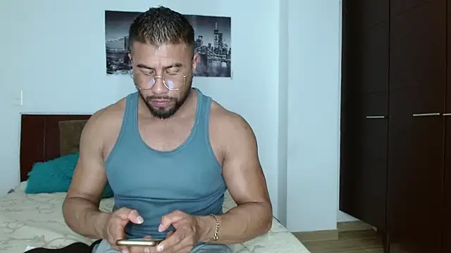 AntonyDAngelo25 online show from November 25, 1:17 am