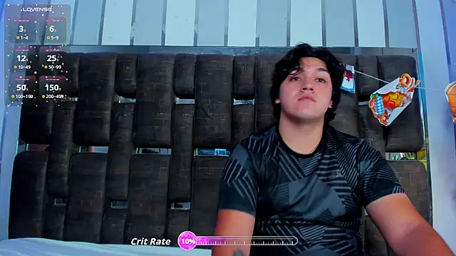 Snapshot of EmilyANDrew_ chatting on September 30, 4:51 am EmilyANDrew online show from September 30, 4:51 am