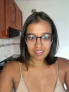 Camila Bustamante online show from March 27, 4:19 pm