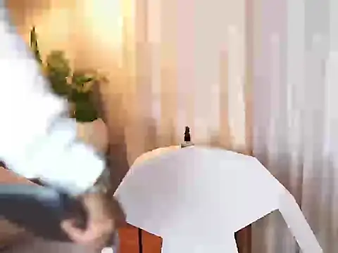 Thiago Valente online show from October 17, 12:51 pm