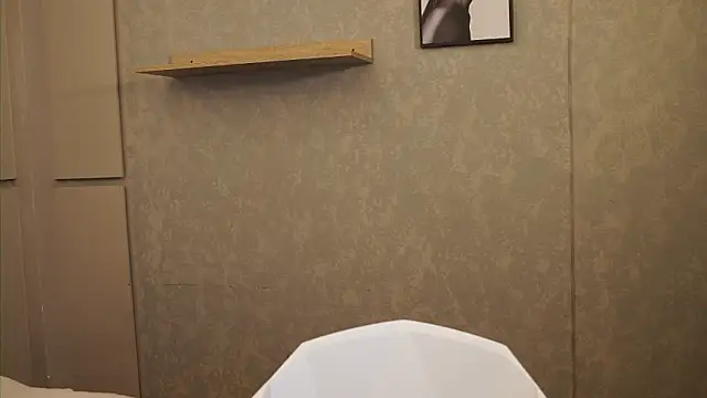 Thiago Valente online show from March 7, 2:11 pm