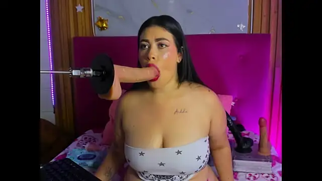 Snapshot of SamySwetty chatting on November 29, 4:01 am SamySwetty online show from November 29, 4:01 am