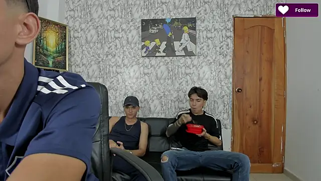 Snapshot of abbel_20cm chatting on September 22, 2:06 am abbel 20cm online show from September 22, 2:06 am