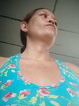 Snapshot of marinita13 chatting on November 4, 12:42 pm marinita13 online show from November 4, 12:42 pm