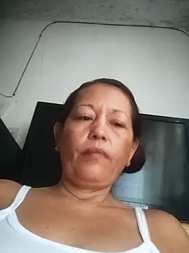 marinita13 online show from October 25, 11:53 am