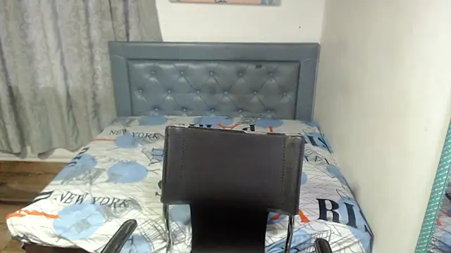 sarah aguilar online show from January 5, 6:44 pm