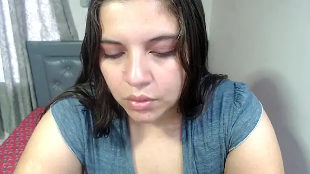 sarah aguilar online show from February 9, 3:32 pm