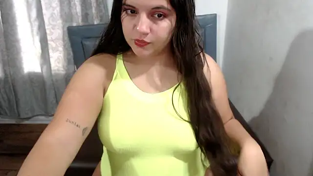 Snapshot of sarah_aguilar chatting on July 12, 12:17 pm sarah aguilar online show from July 12, 12:17 pm