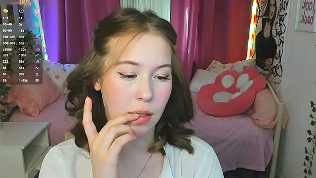 Snapshot of LanaRoselle chatting on February 20, 9:39 pm LanaRoselle online show from February 20, 9:39 pm