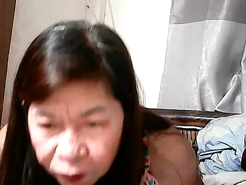 Hottestsexxy Elynnn online show from December 19, 5:48 pm