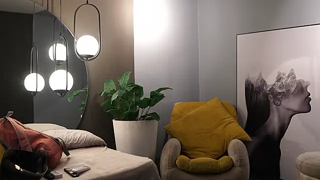 Ariaa Isabell online show from March 11, 6:35 pm