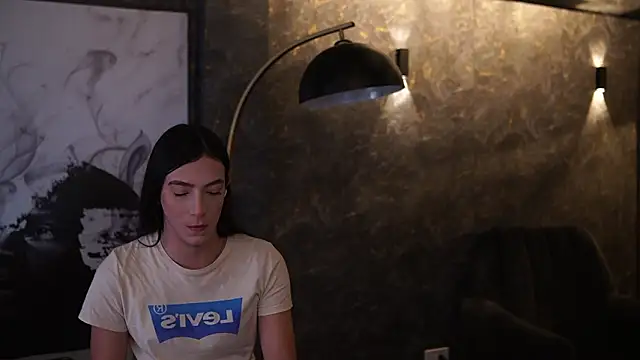 Ariaa Isabell online show from December 22, 6:30 pm