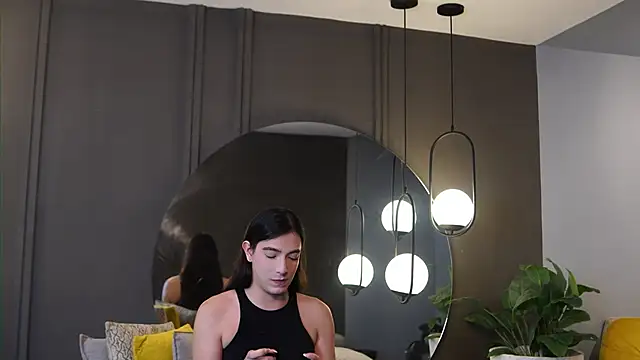 Snapshot of Ariaa_Isabell chatting on June 16, 6:41 pm Ariaa Isabell online show from June 16, 6:41 pm