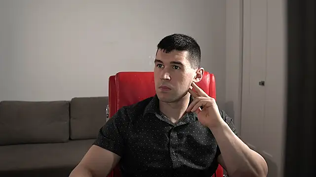 Sand0w online show from April 3, 5:52 pm