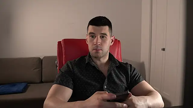 Sand0w online show from April 16, 10:45 pm